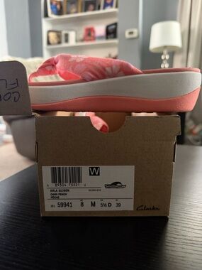 Clarks Arla Glison Sandal - Dark Peach Floral Flip Flop